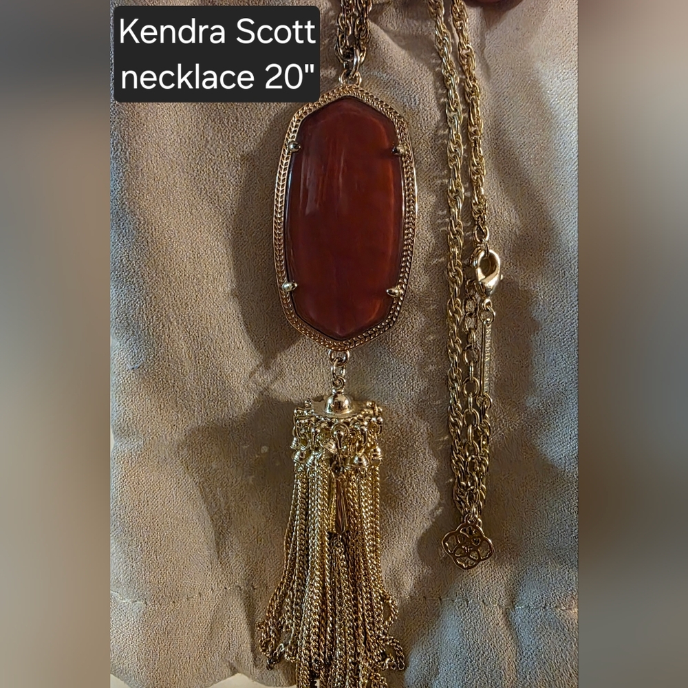 KENDRA SCOTT Elegant Gold Tone and Red Pendant Necklace